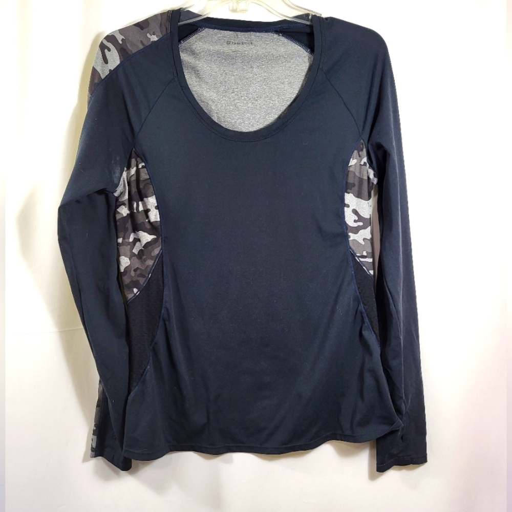 Fabletics black and gray camo athletic top   women's L  #1293